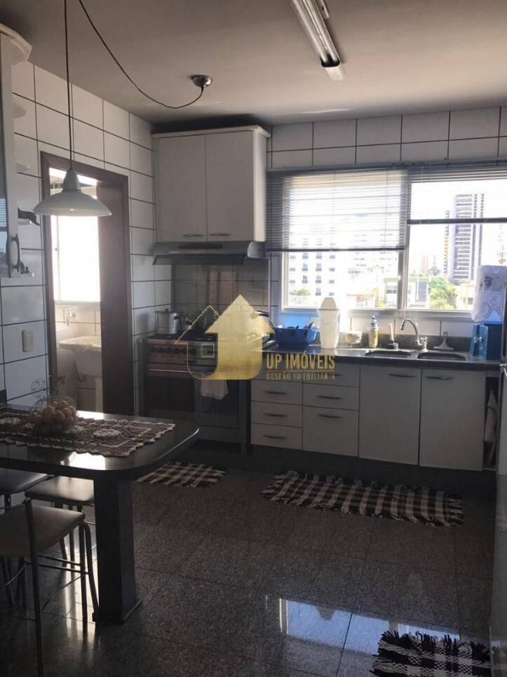 Apartamento à venda com 3 quartos, 181m² - Foto 26