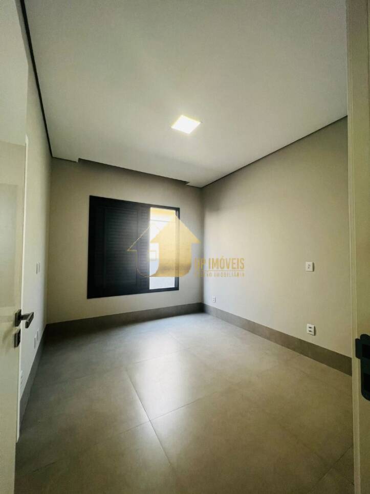 Casa à venda com 3 quartos, 241m² - Foto 28