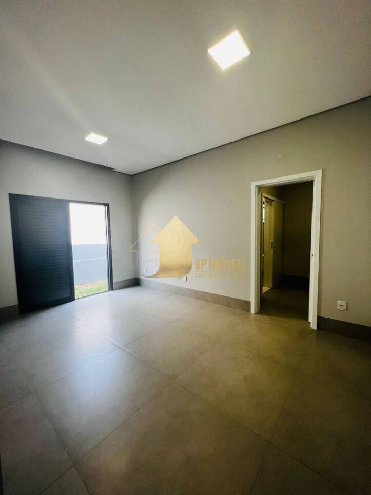 Casa à venda com 3 quartos, 241m² - Foto 30