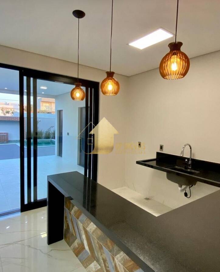 Sobrado à venda com 4 quartos, 222m² - Foto 13