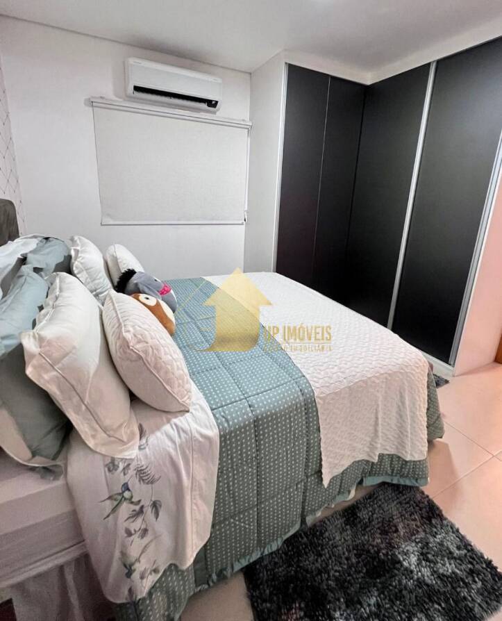 Casa à venda com 3 quartos, 100m² - Foto 17