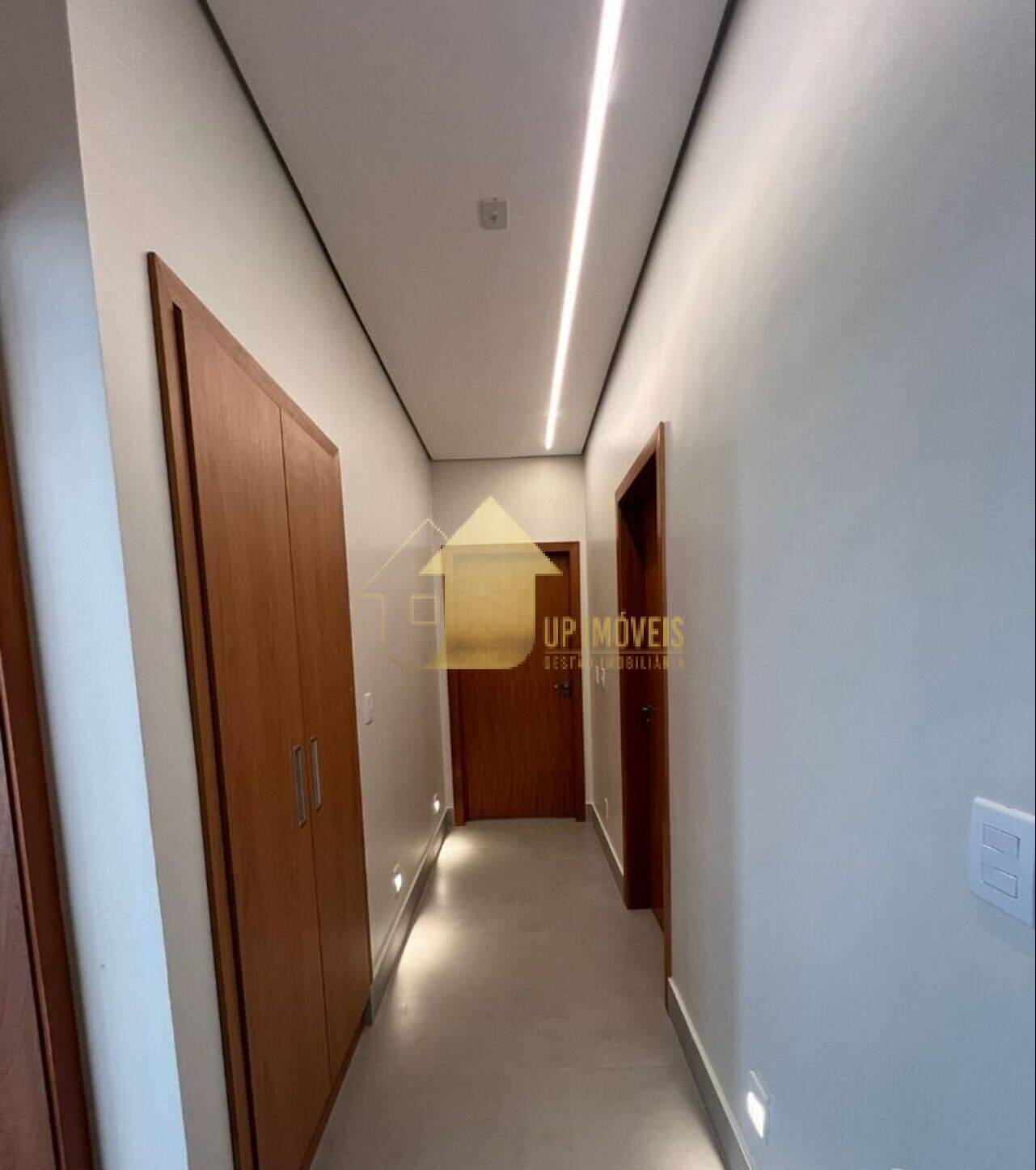 Casa de Condomínio à venda com 3 quartos, 225m² - Foto 11