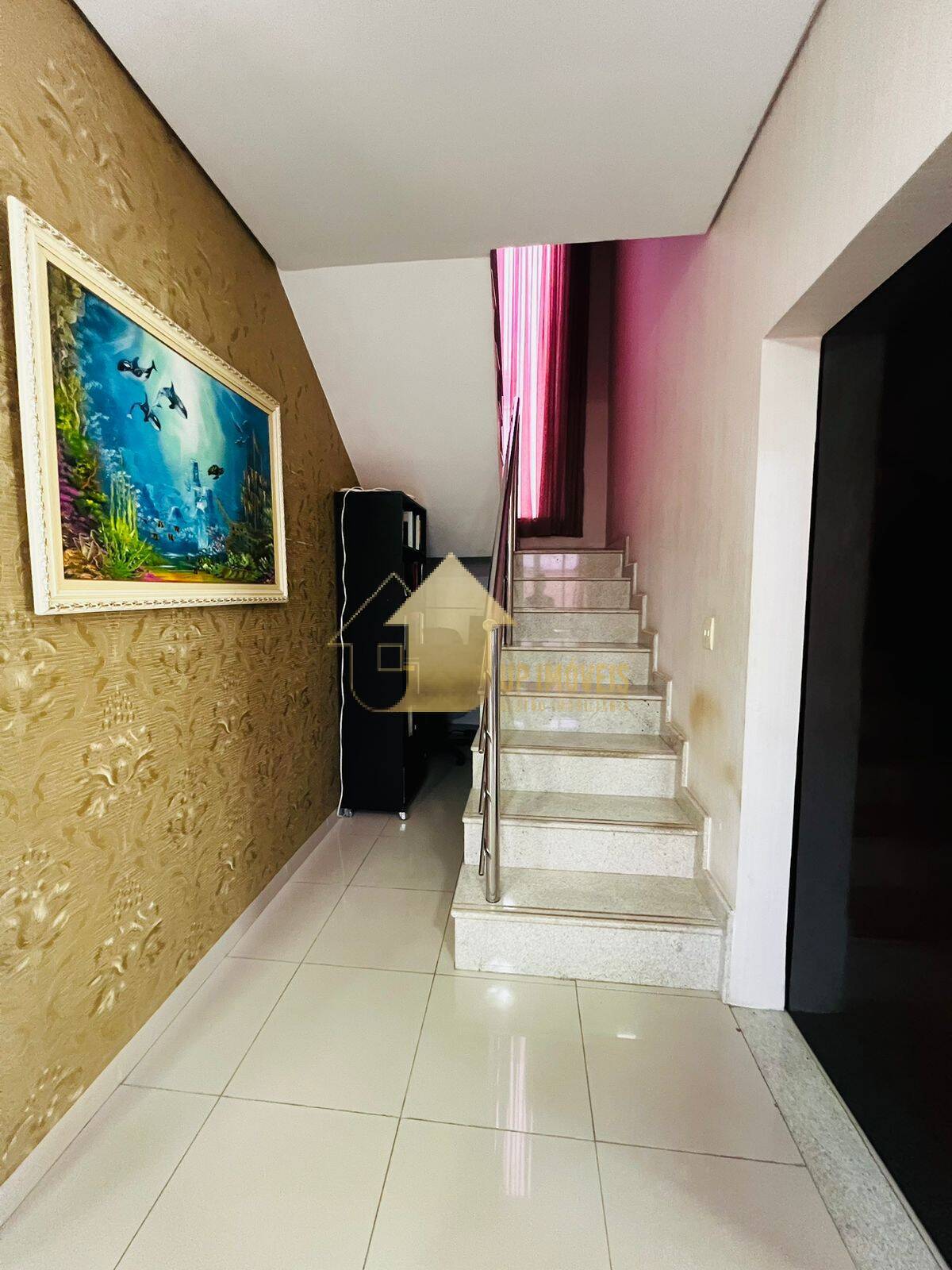 Casa de Condomínio à venda com 3 quartos, 250m² - Foto 6