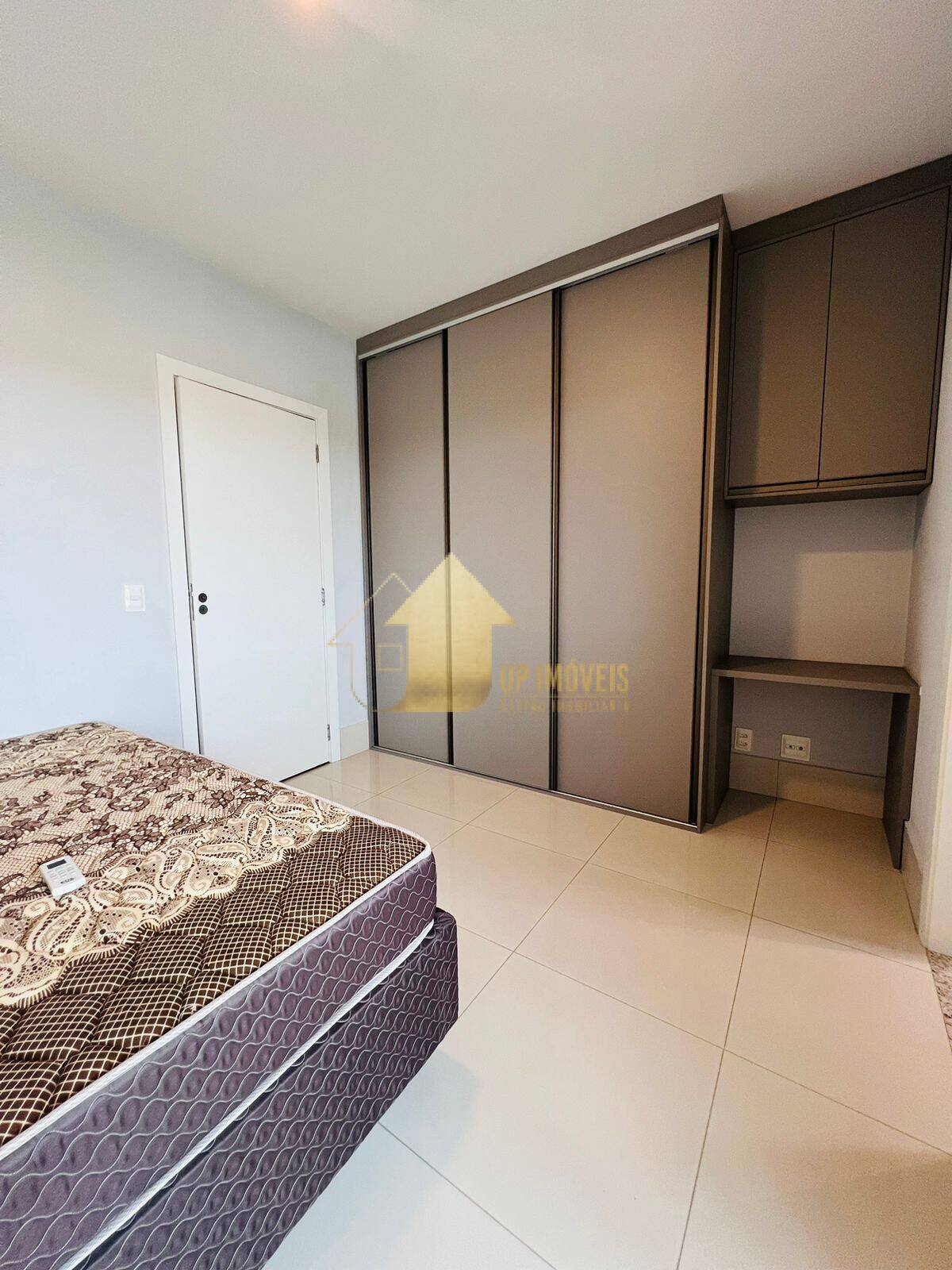 Apartamento à venda com 2 quartos, 87m² - Foto 24