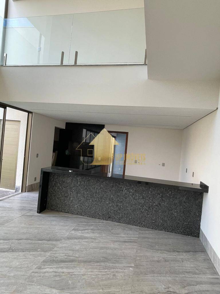 Casa à venda com 4 quartos, 378m² - Foto 20