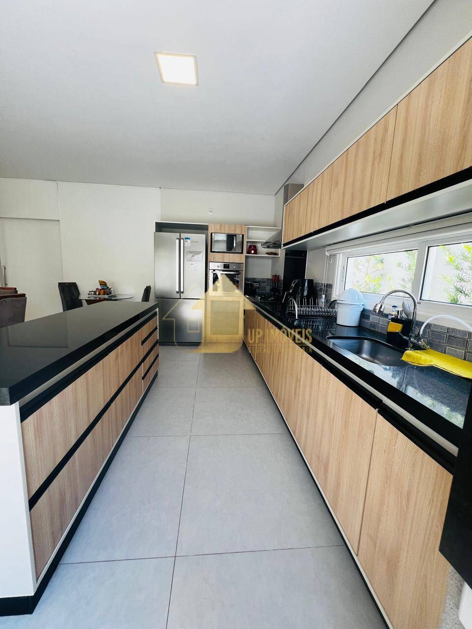 Casa à venda com 3 quartos, 250m² - Foto 24