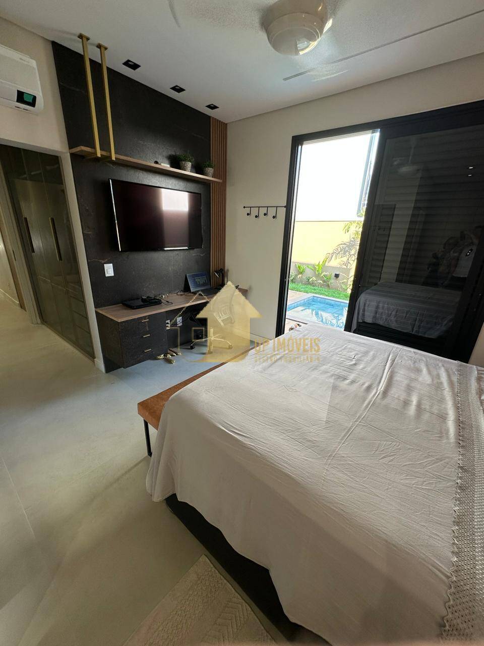 Casa de Condomínio à venda com 3 quartos, 204m² - Foto 15