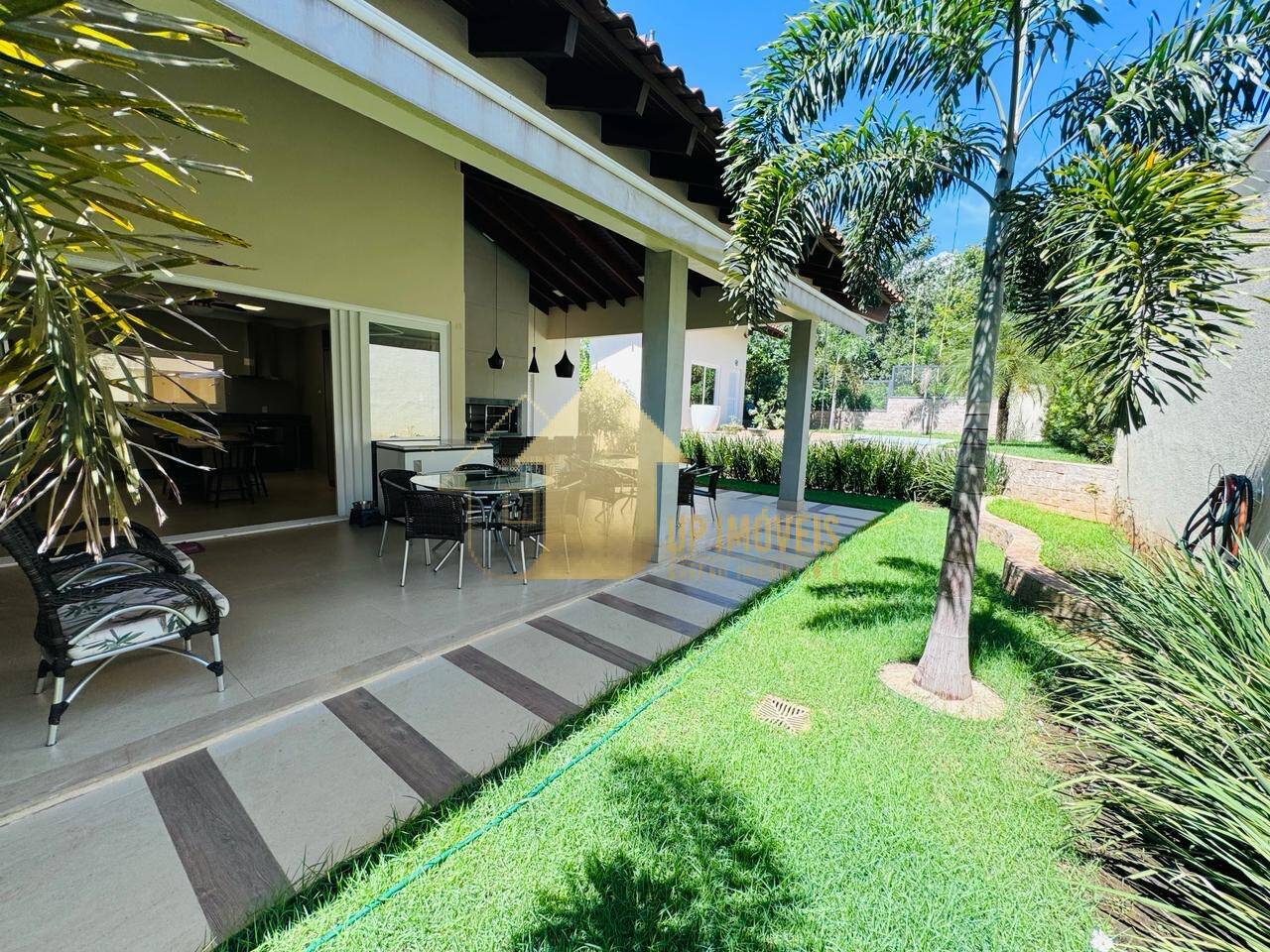 Sobrado à venda com 5 quartos, 313m² - Foto 14