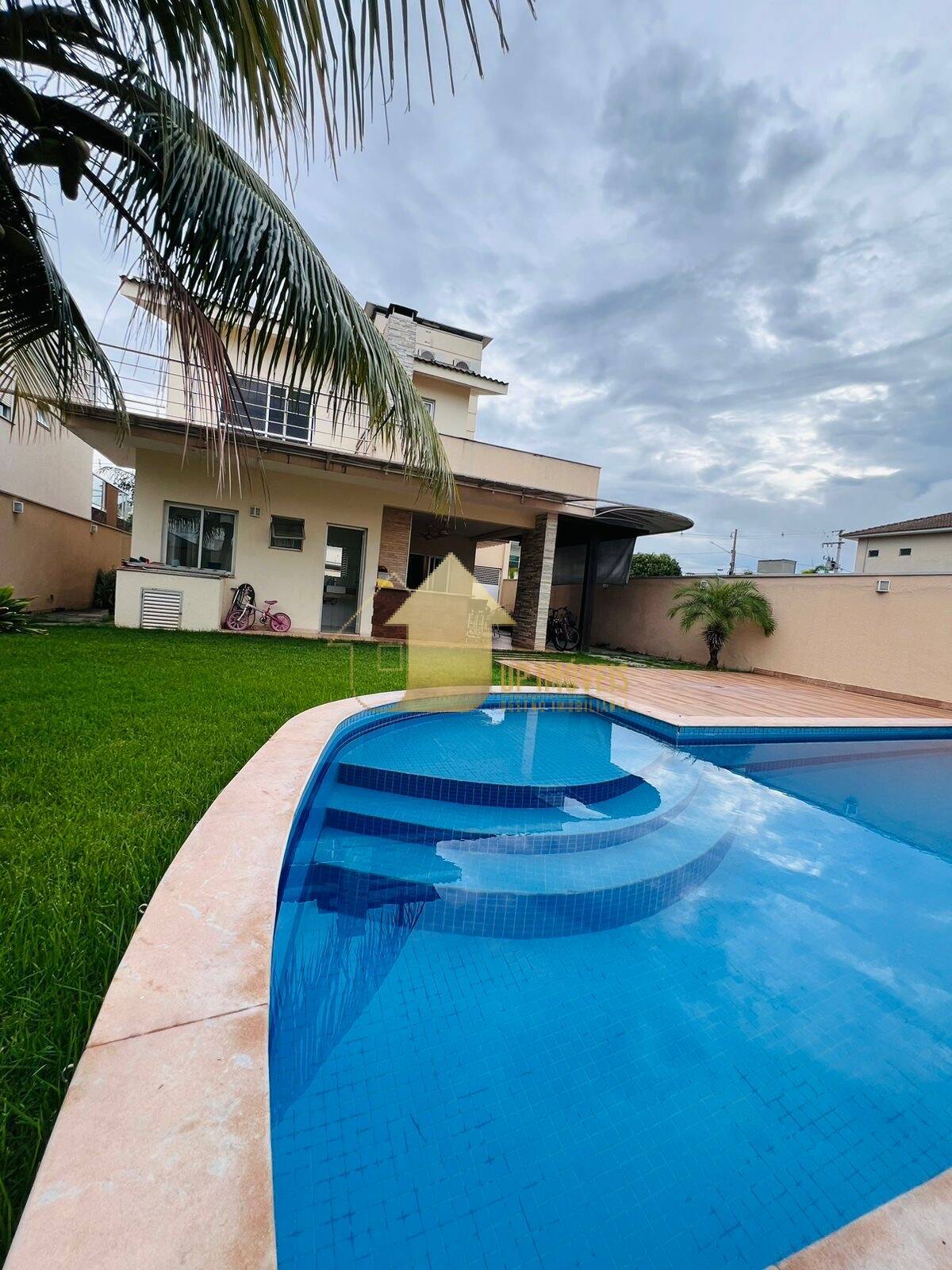 Casa de Condomínio à venda com 3 quartos, 250m² - Foto 40