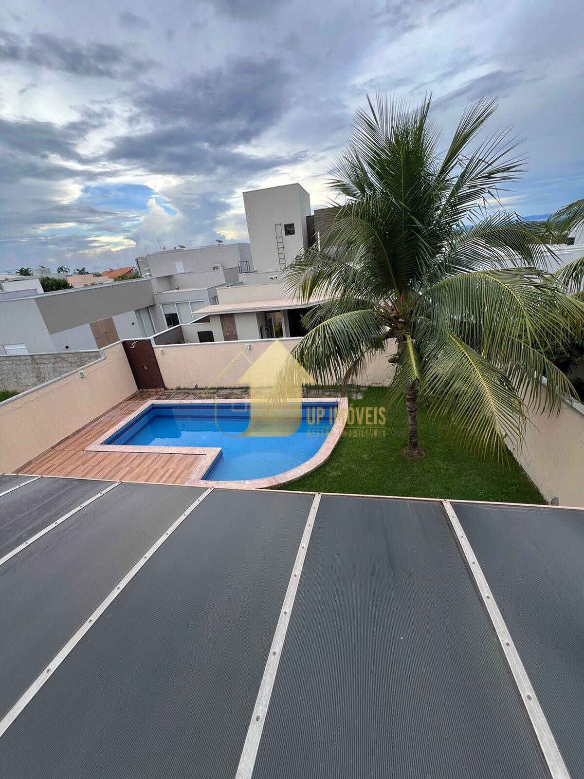 Casa de Condomínio à venda com 3 quartos, 250m² - Foto 43