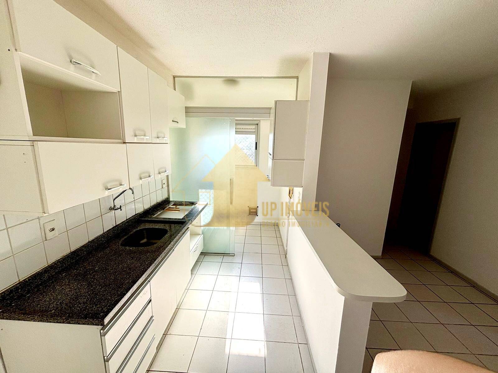 Apartamento à venda com 3 quartos, 235m² - Foto 1