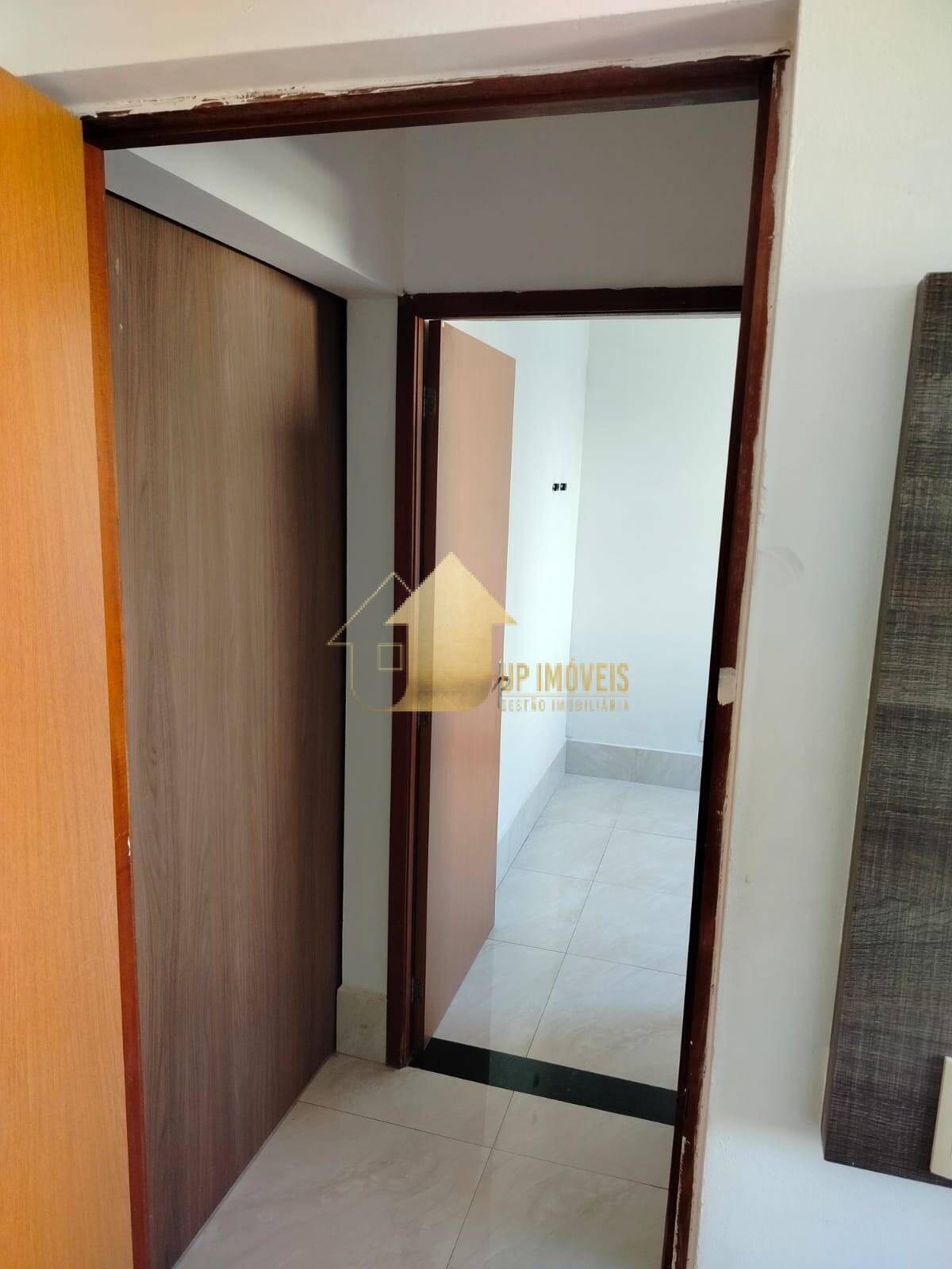 Apartamento para alugar com 2 quartos, 44m² - Foto 15