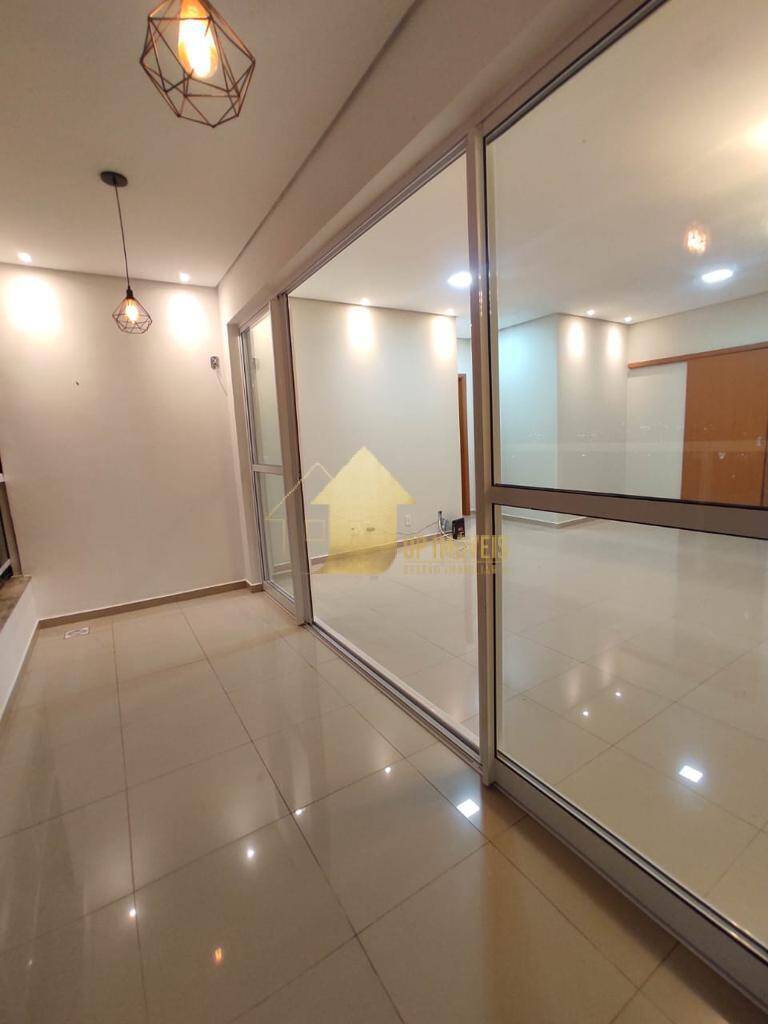 Apartamento à venda com 3 quartos, 118m² - Foto 3