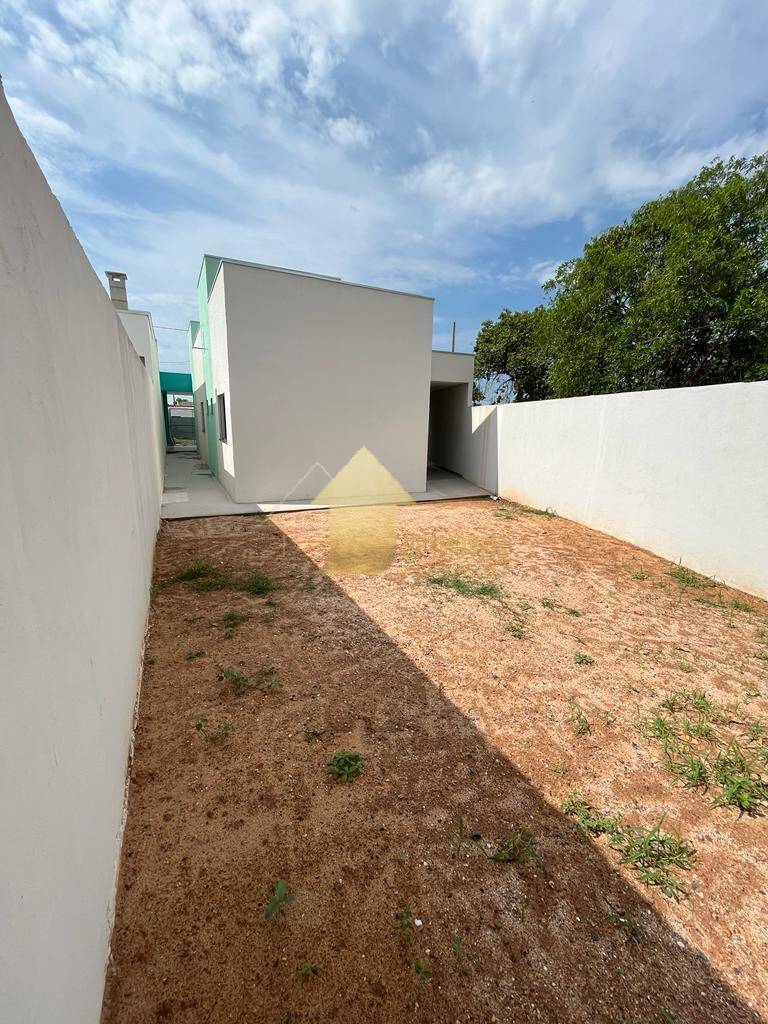 Casa à venda com 3 quartos, 122m² - Foto 10