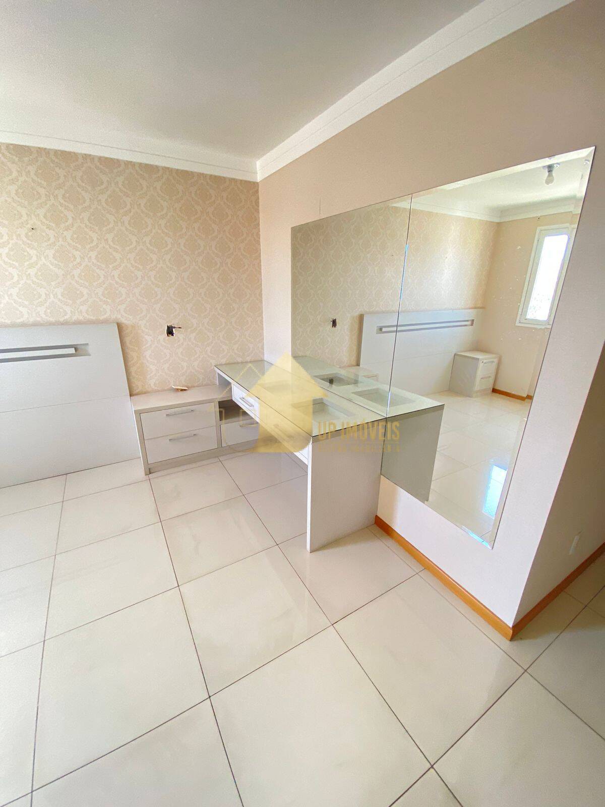 Apartamento à venda com 3 quartos, 134m² - Foto 16