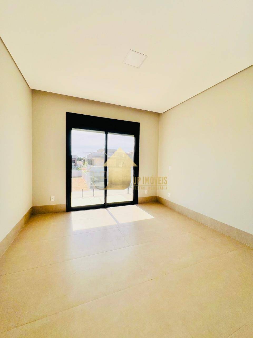 Casa à venda com 3 quartos, 280m² - Foto 5