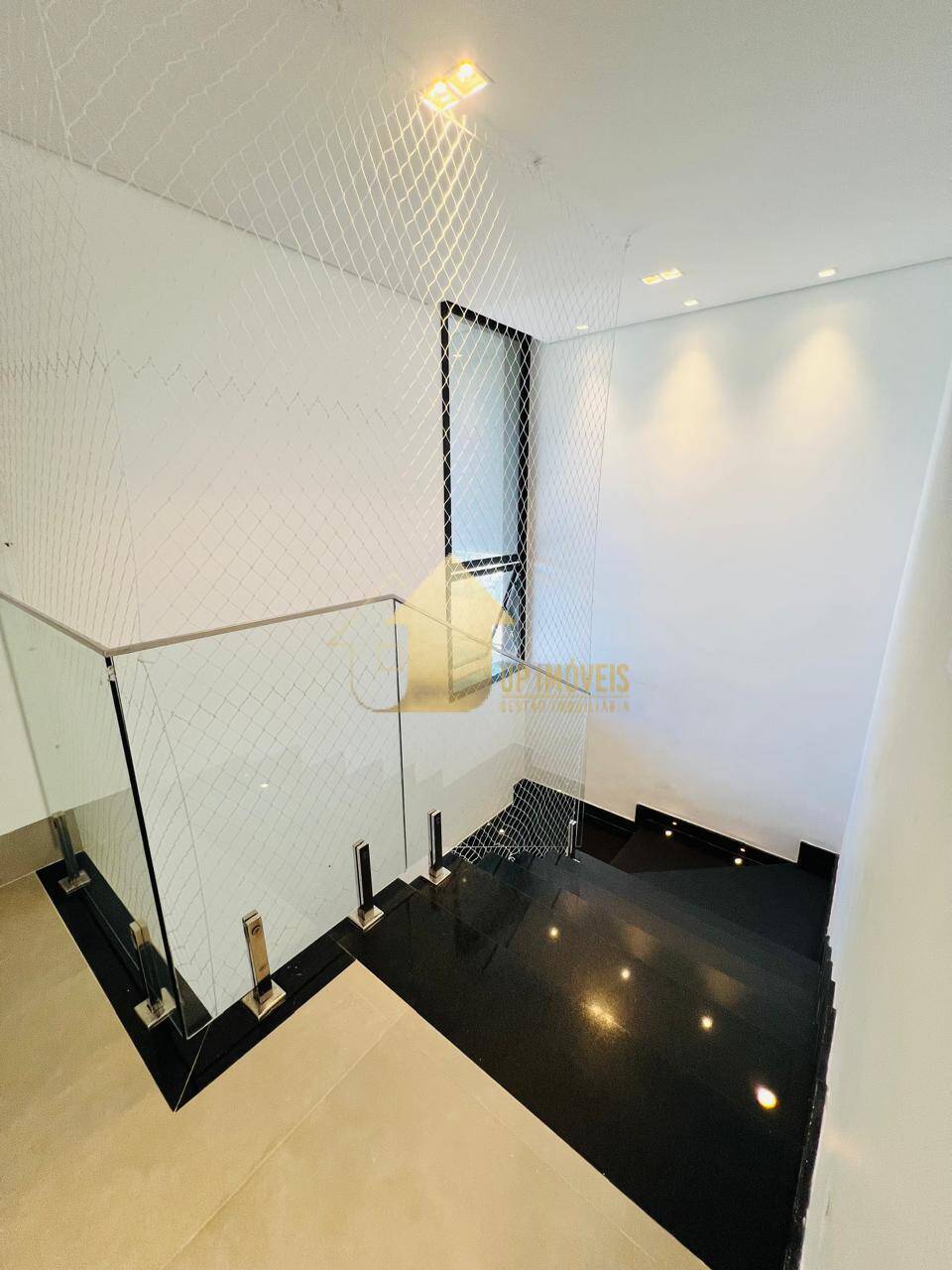 Casa à venda com 4 quartos, 340m² - Foto 22