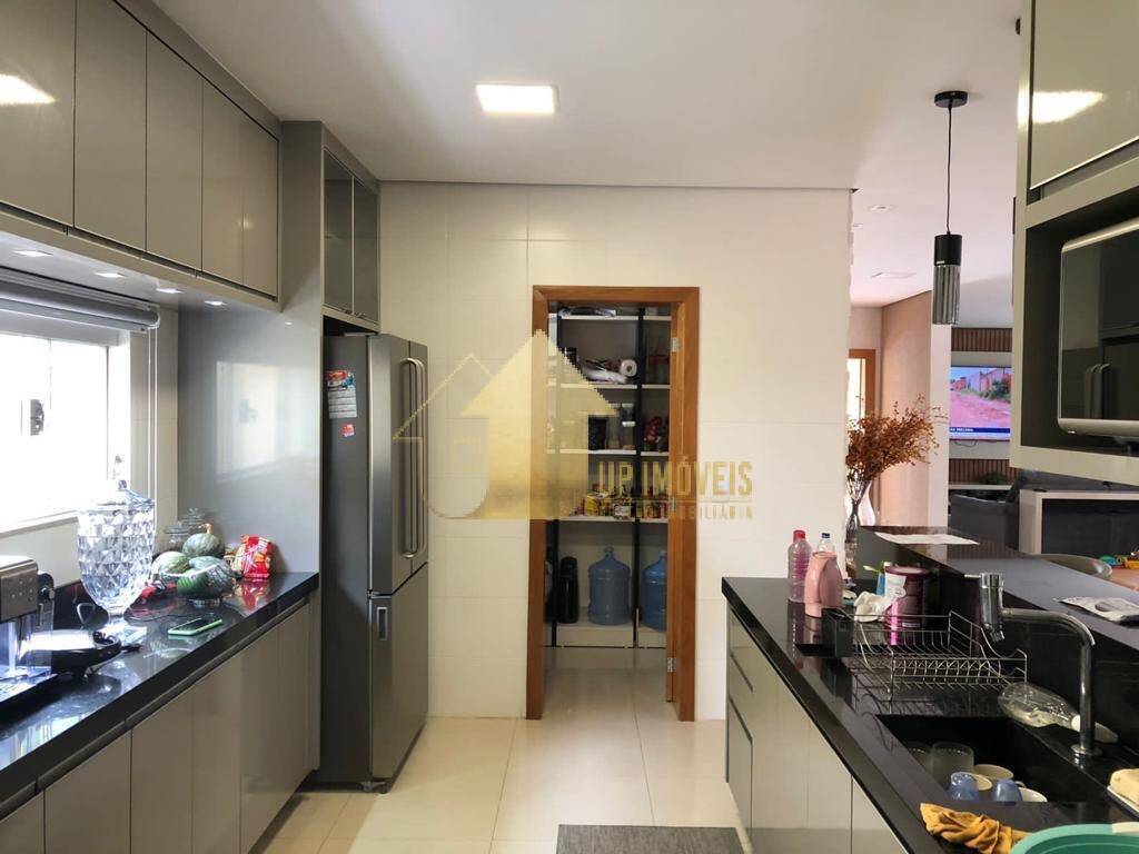 Casa de Condomínio à venda e aluguel com 3 quartos, 280m² - Foto 37