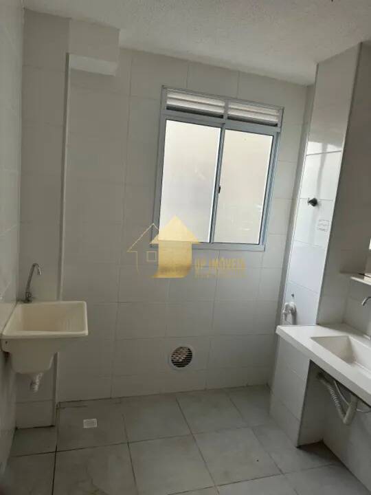 Apartamento à venda com 2 quartos, 40m² - Foto 8