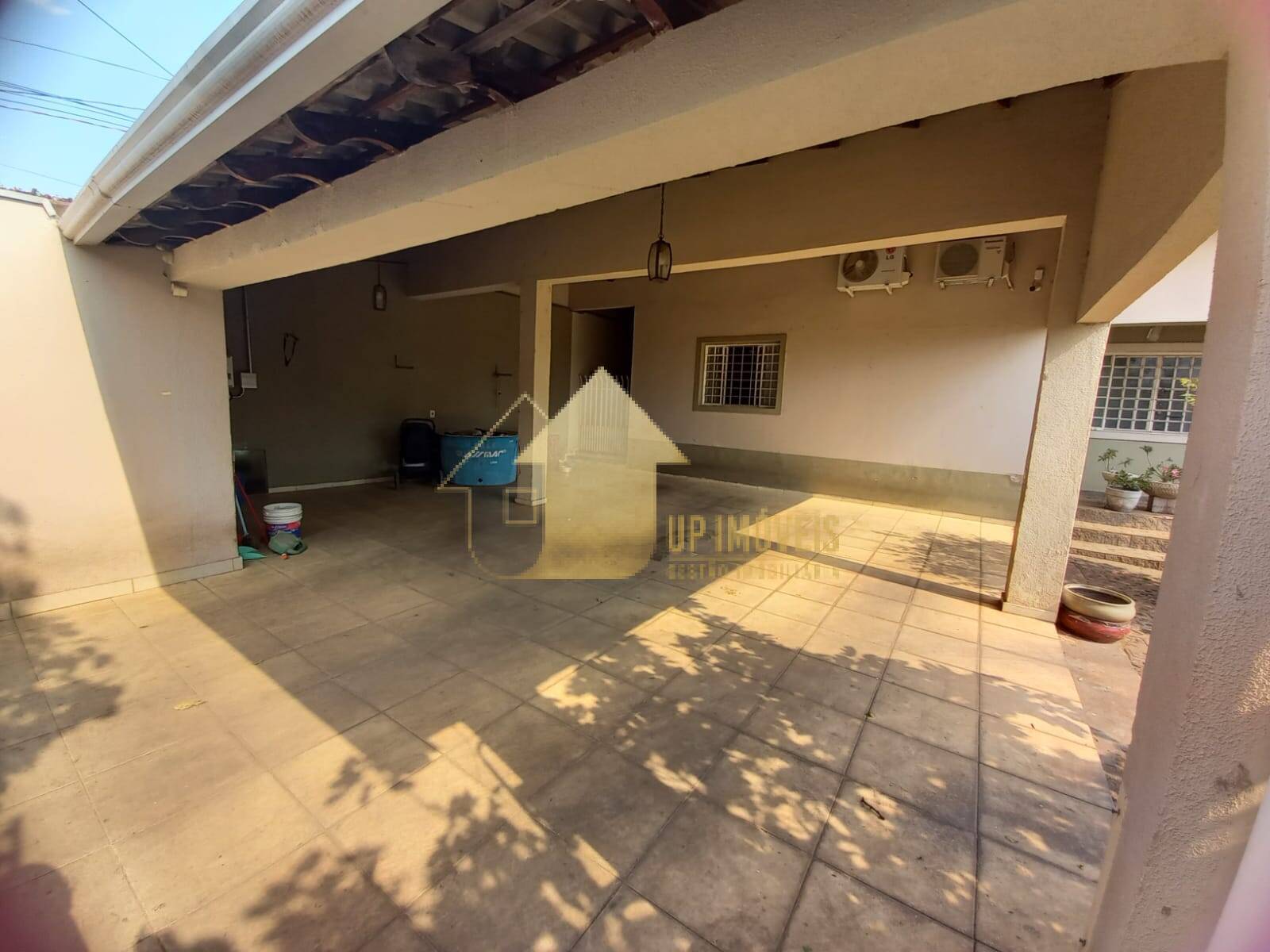 Casa para alugar com 4 quartos, 500m² - Foto 7