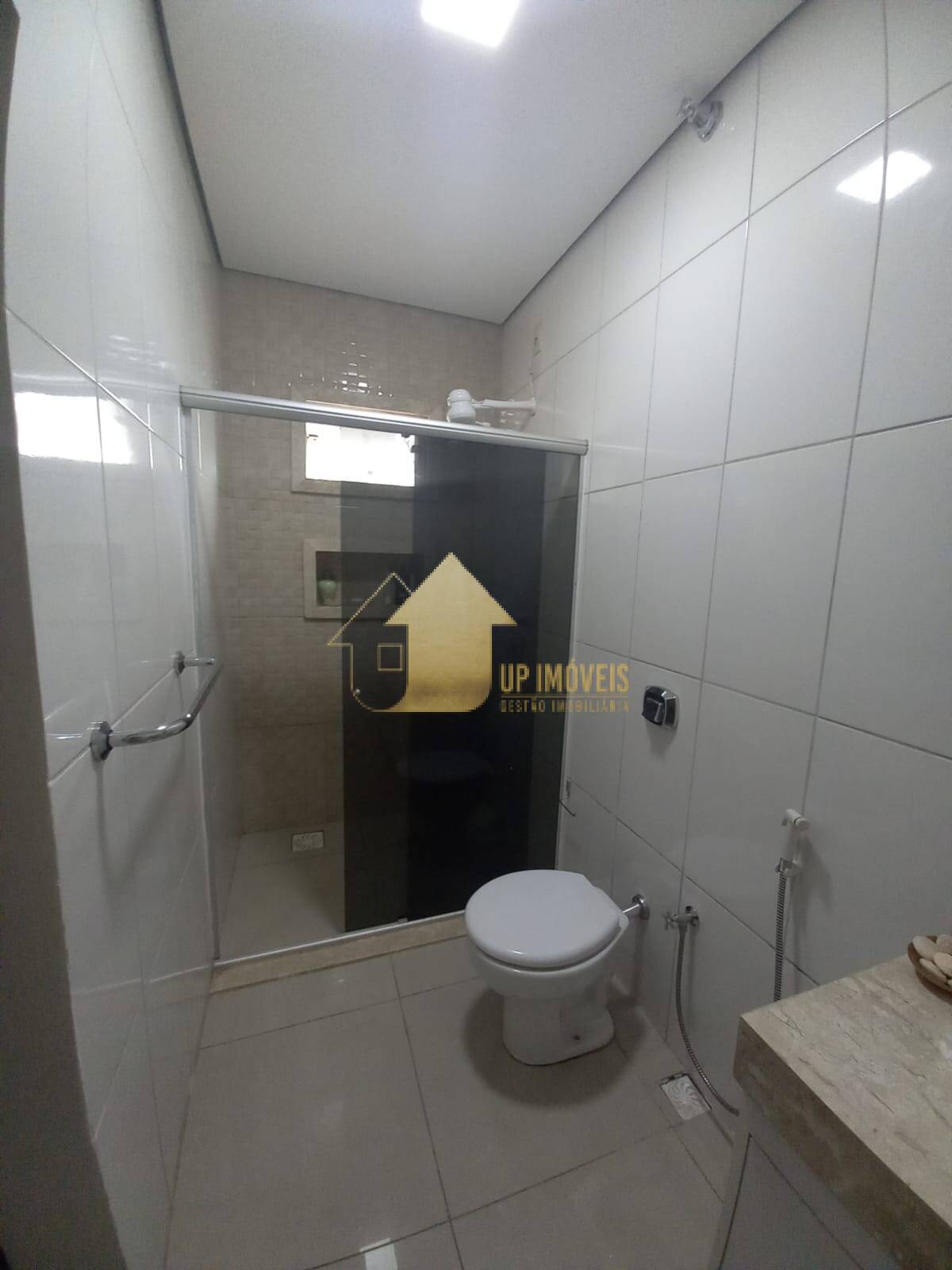 Casa para alugar com 4 quartos, 500m² - Foto 13