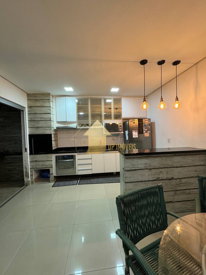 Casa de Condomínio à venda com 3 quartos, 180m² - Foto 11