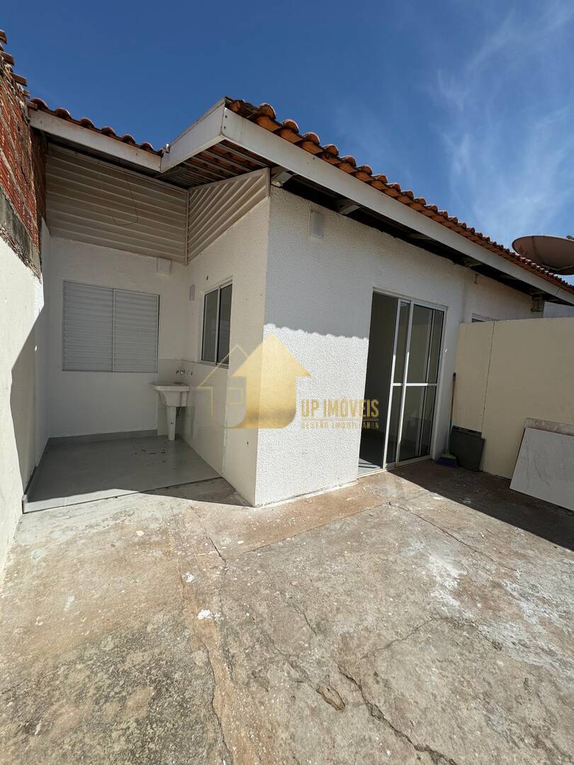 Casa de Condomínio à venda com 2 quartos, 1m² - Foto 7