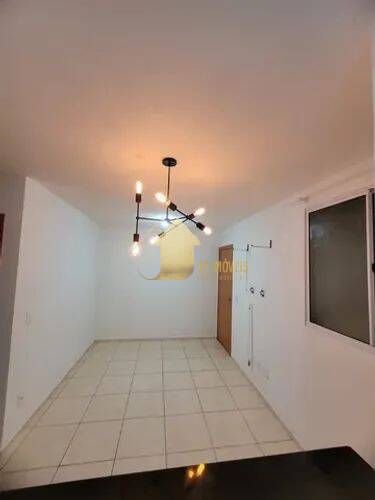 Apartamento à venda com 2 quartos, 44m² - Foto 1