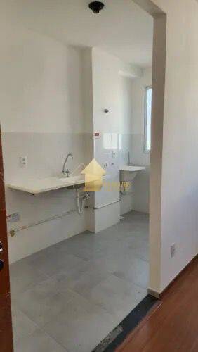 Apartamento à venda com 2 quartos, 40m² - Foto 2