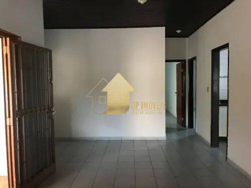 Casa à venda com 3 quartos, 1m² - Foto 13