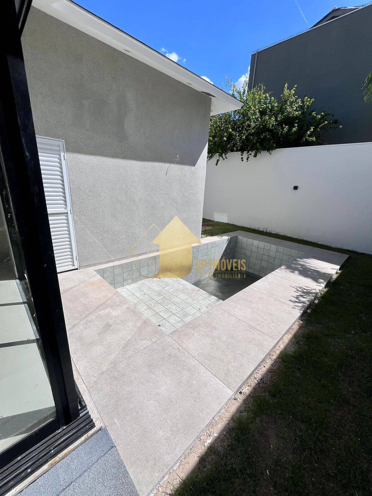 Casa à venda com 3 quartos, 200m² - Foto 4