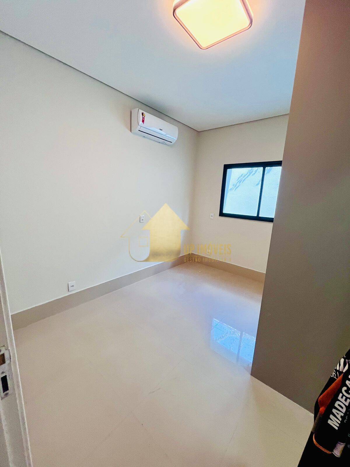 Casa à venda com 3 quartos, 200m² - Foto 23