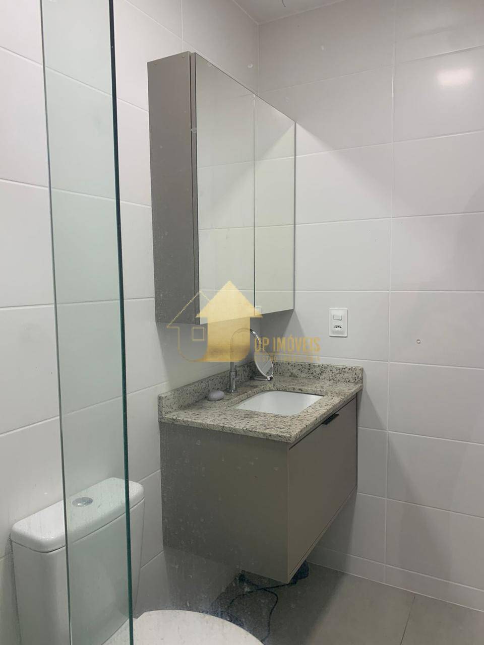 Apartamento à venda com 2 quartos, 80m² - Foto 4