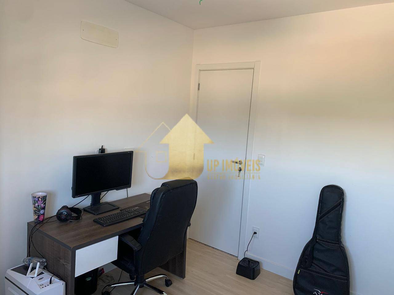 Apartamento à venda com 2 quartos, 80m² - Foto 12