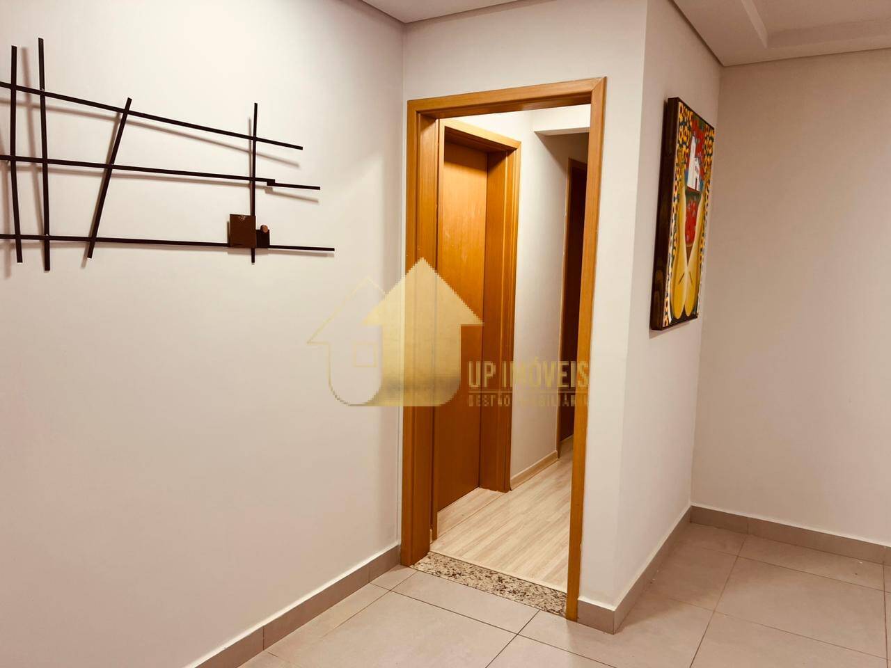 Apartamento para alugar com 3 quartos, 138m² - Foto 2