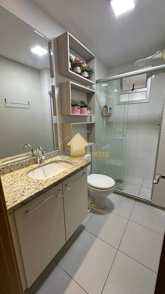 Apartamento à venda com 3 quartos, 86m² - Foto 1