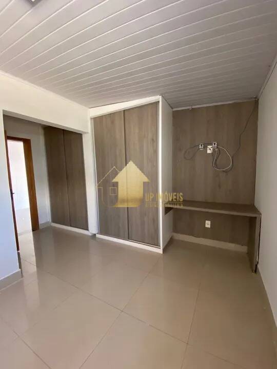 Casa para alugar com 2 quartos, 120m² - Foto 5