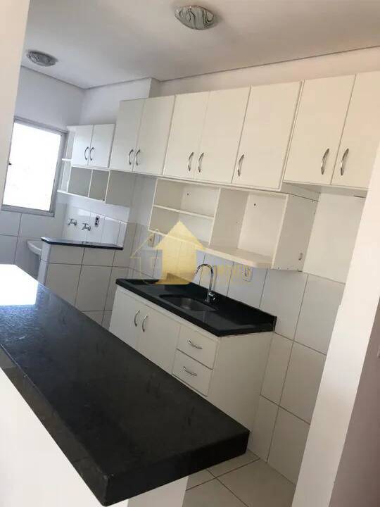 Apartamento à venda com 3 quartos, 69m² - Foto 1