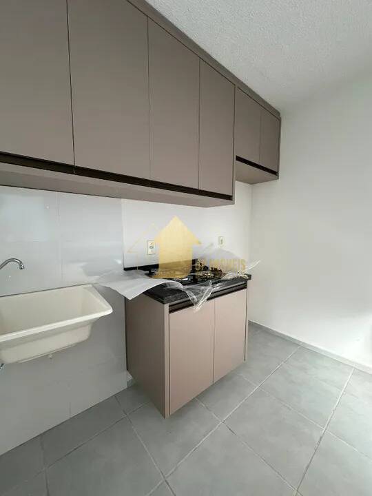 Apartamento à venda com 2 quartos, 40m² - Foto 5