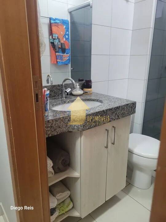 Apartamento à venda com 3 quartos, 70m² - Foto 4