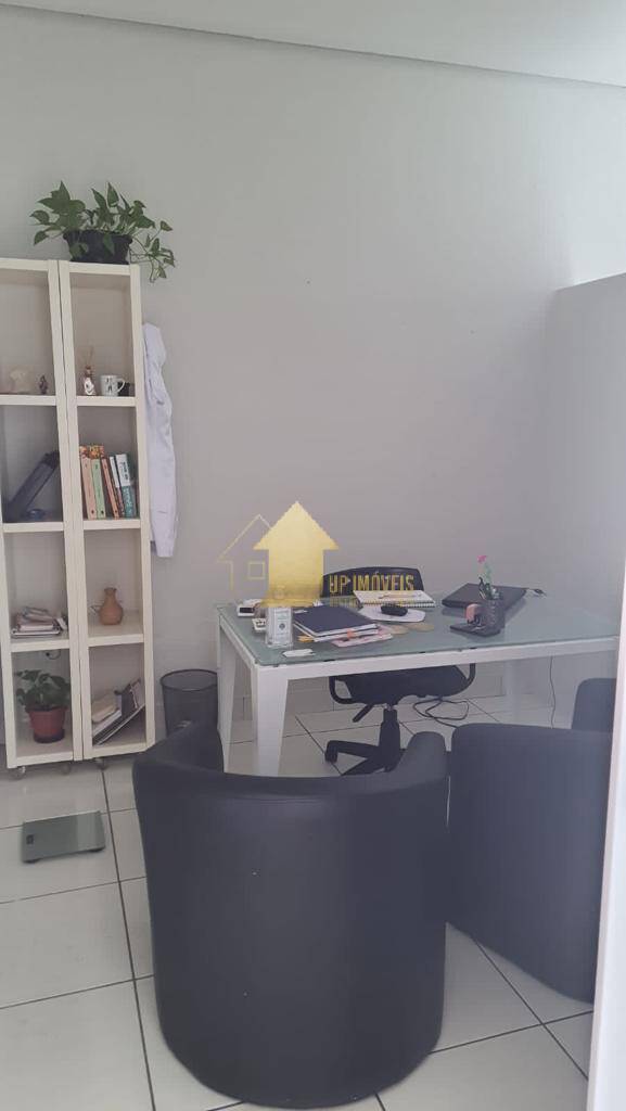 Prédio Inteiro para alugar, 49m² - Foto 1