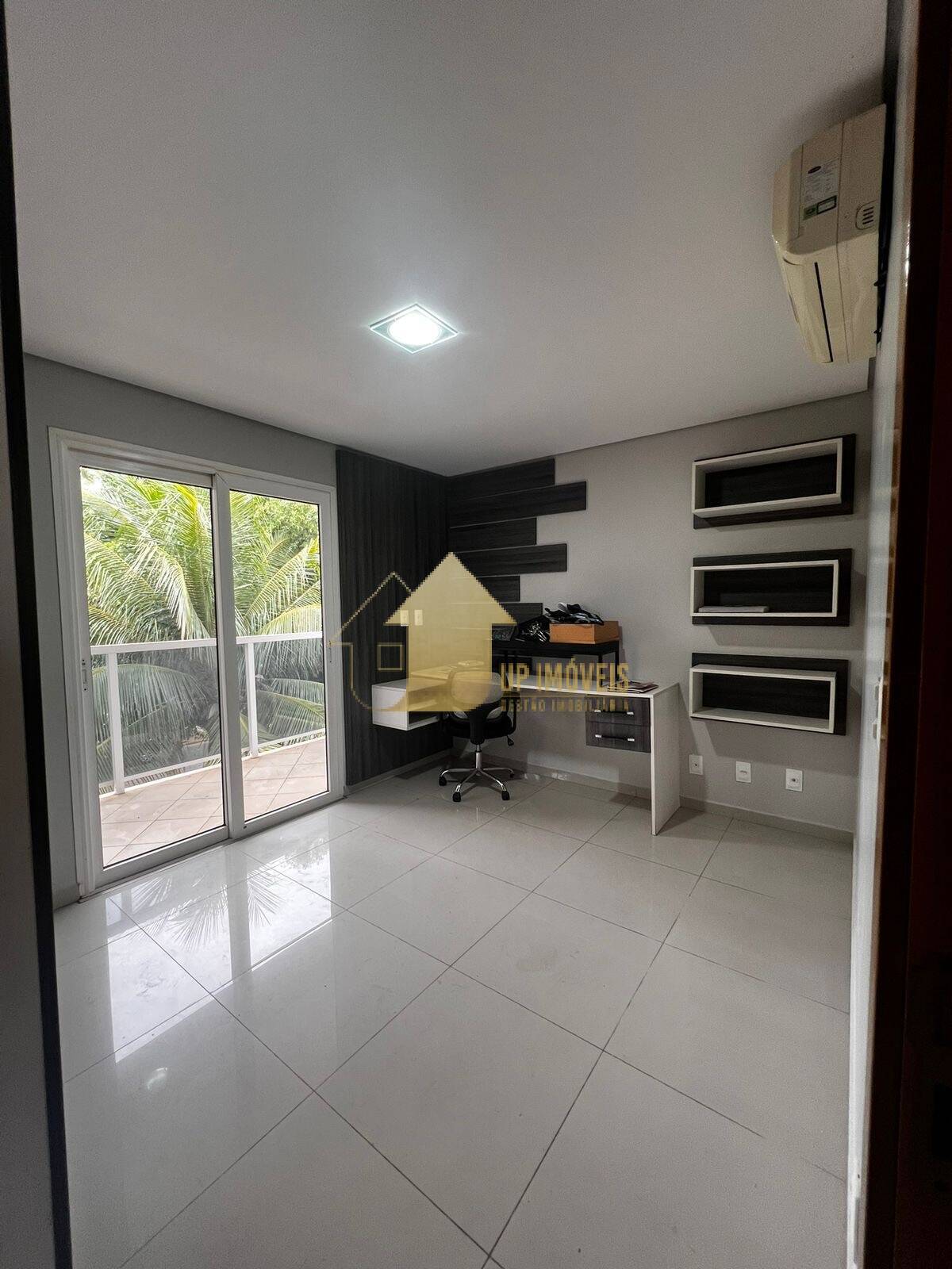 Casa de Condomínio à venda e aluguel com 4 quartos, 300m² - Foto 46