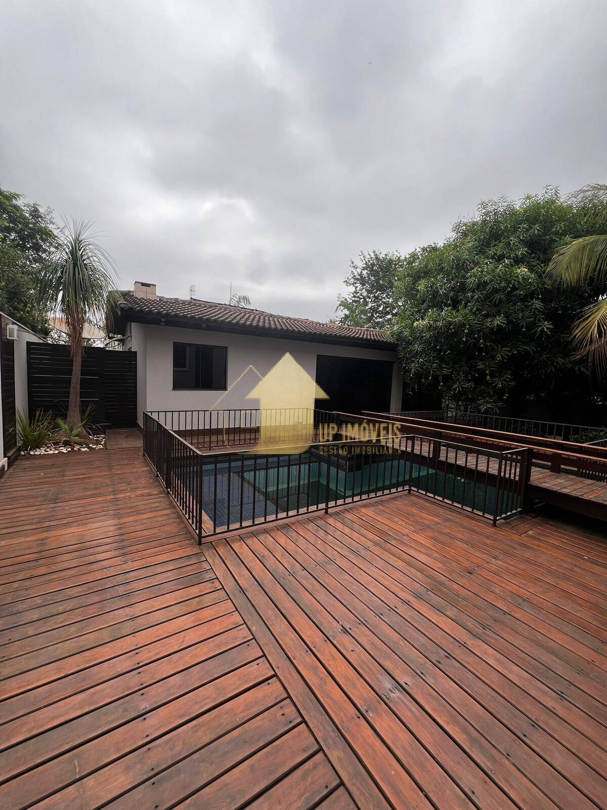 Casa de Condomínio à venda e aluguel com 4 quartos, 300m² - Foto 53