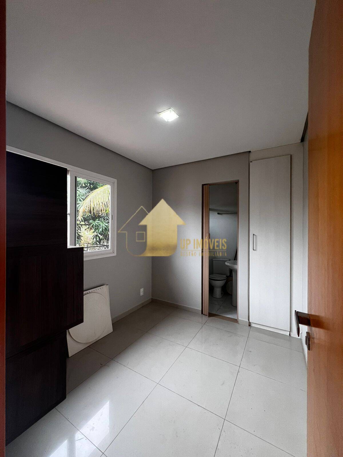 Casa de Condomínio à venda e aluguel com 4 quartos, 300m² - Foto 58