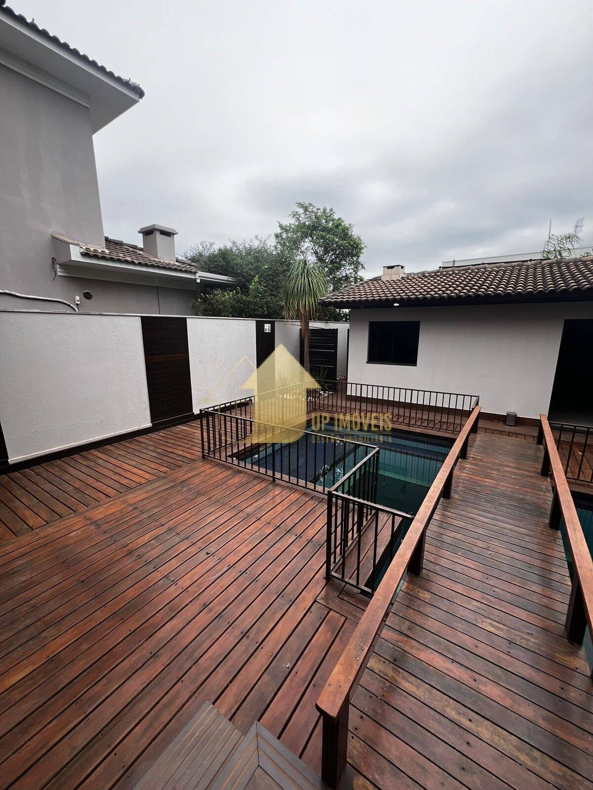 Casa de Condomínio à venda e aluguel com 4 quartos, 300m² - Foto 65