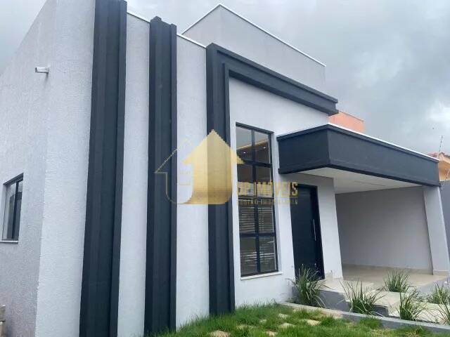 Casa à venda com 3 quartos, 140m² - Foto 1