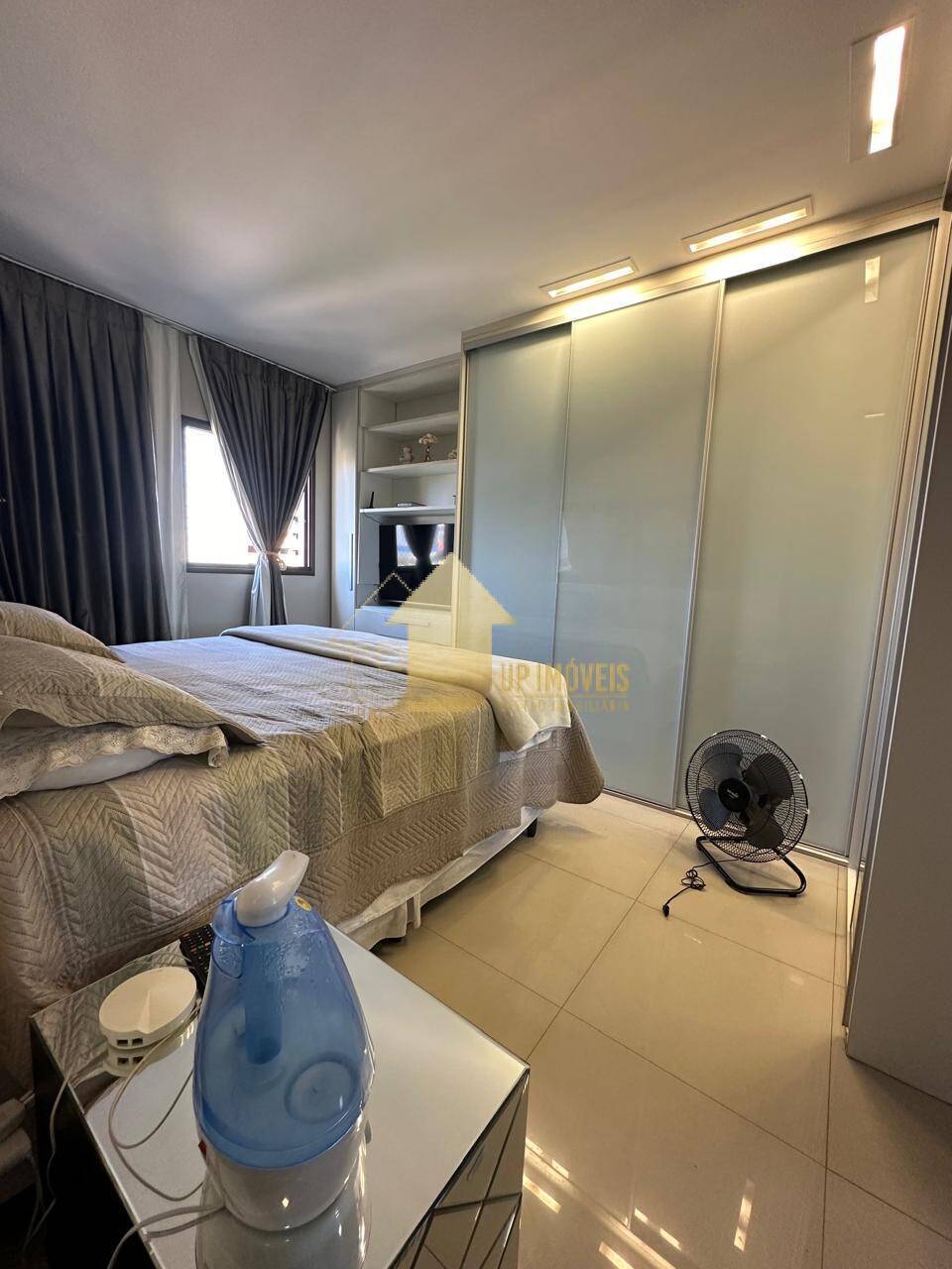 Apartamento à venda com 3 quartos, 130m² - Foto 12