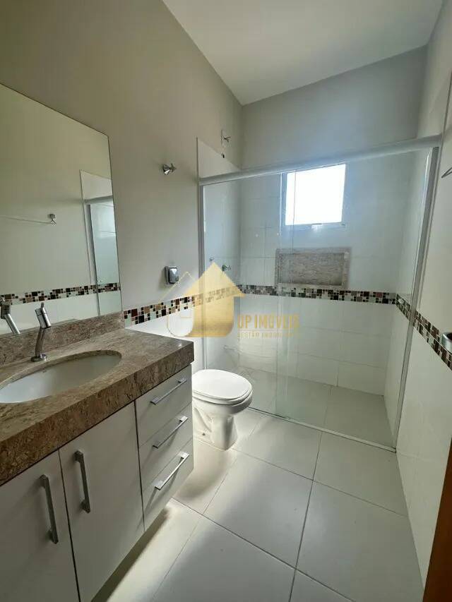 Sobrado à venda com 3 quartos, 197m² - Foto 3