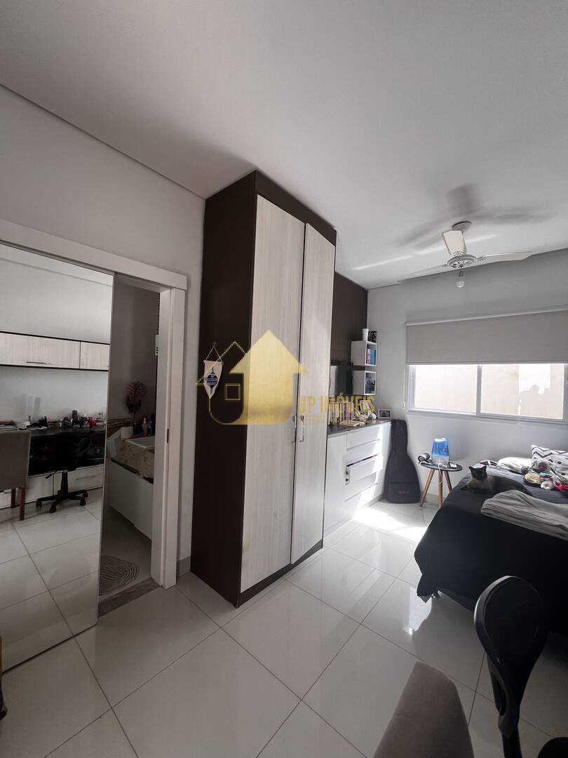 Casa de Condomínio à venda com 3 quartos, 260m² - Foto 33