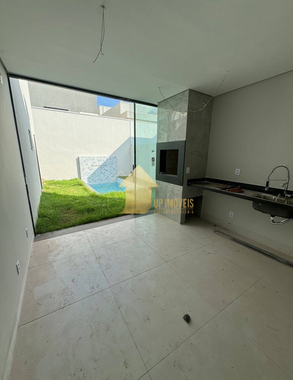 Casa de Condomínio à venda com 3 quartos, 130m² - Foto 5